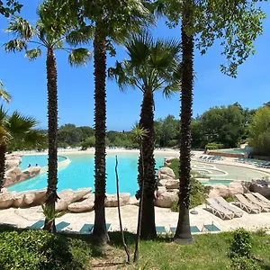  Appartement Domaine Des Restanques, Parentale ,vue Mer.
